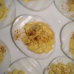 A picture of Creamy Deviled Eggs.