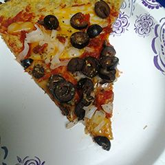 A picture of Pizza, low carb.