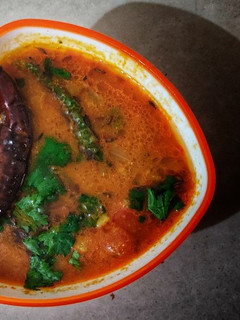 લસણ વાળી ત્રેવટી દાળ (Garlic Trevti Dal Recipe In Gujarati) રેસીપી મુખ્ય ફોટો