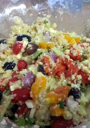 A picture of Roasted Pepper Greek Salad.