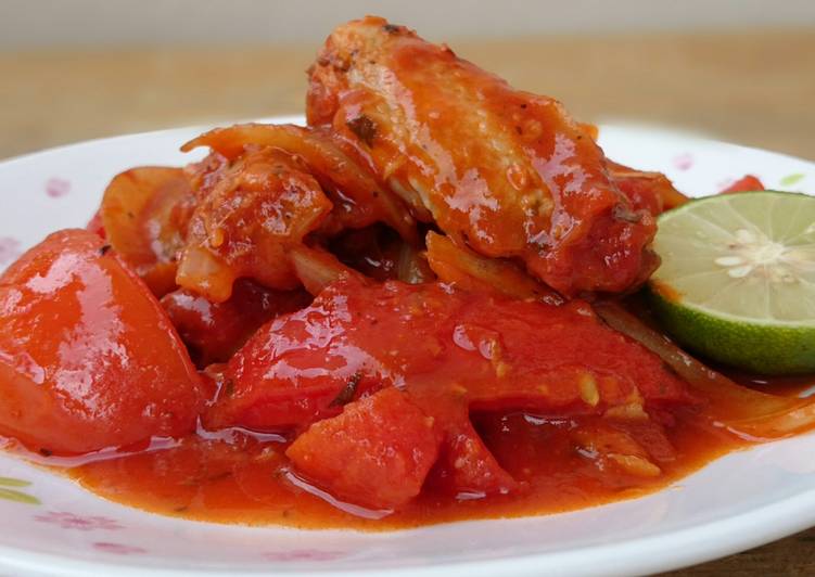 How to Prepare Ultimate Tomato Chicken / Kuzi Merah