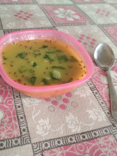મગ નો સૂપ (Moong Soup Recipe In Gujarati) રેસીપી મુખ્ય ફોટો