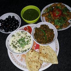 Coriandrbajiye#daniya Pudinachutny#spinachmethi radishptokisbji A picture of Coriandrbajiye#daniya Pudinachutny#spinachmethi radishptokisbji.