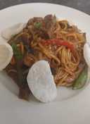 McPhee's Chinese Beef Chow Mein
