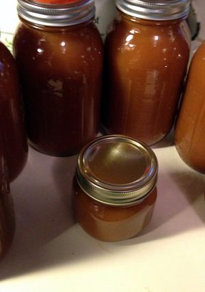 A picture of Monkey 74's Pumpkin Pie Moonshine.