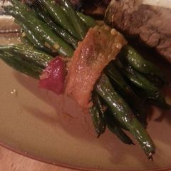 A picture of Green Bean Bundles.