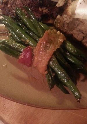 A picture of Green Bean Bundles.