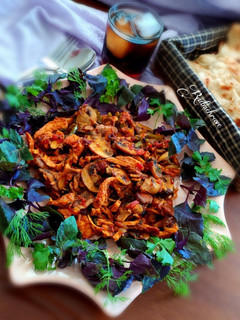 عکسی از دستور خوراک مرغ و قارچ