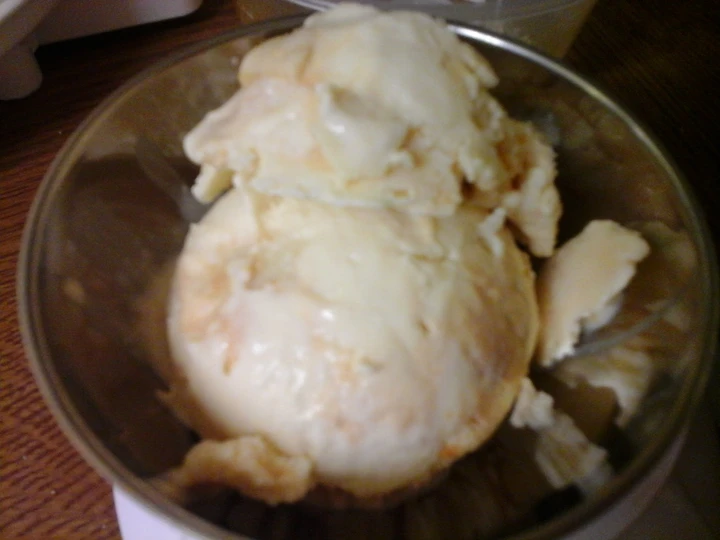 Easy Way Prepare White Chocolate Caramel No Guilt Icecream the Delicious Can spoil the tongue