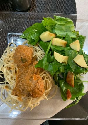 Una foto de Espagueti con albóndigas al chipotle