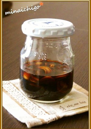 A picture of Versatile Garlic Soy Sauce.