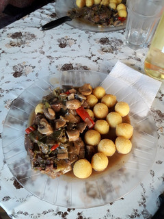 Una foto de Lomo al champiñón