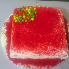 A picture of #Redvelvet cake.
