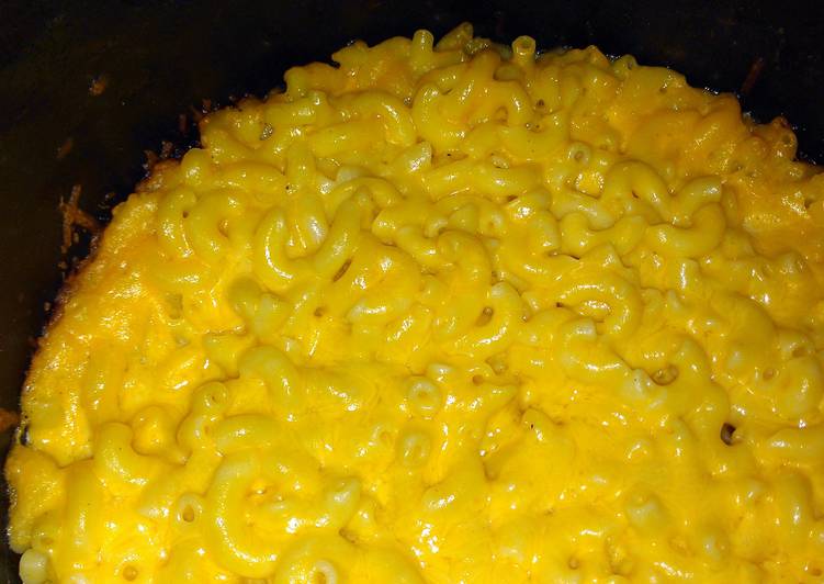 Easiest Way to Make Any-night-of-the-week crock pot Mac &amp; cheese