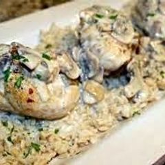 A picture of Garlic cream chicken..