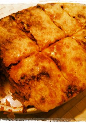 A picture of Fast food lasagne.