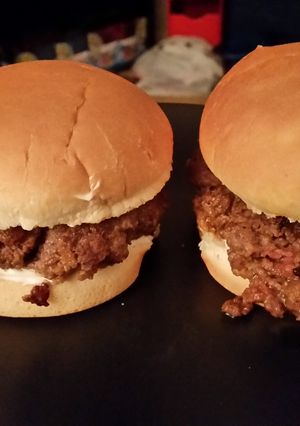 A picture of Barbecue Burgers.