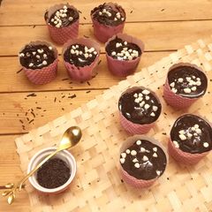 A picture of Chocolate Cupcakes.