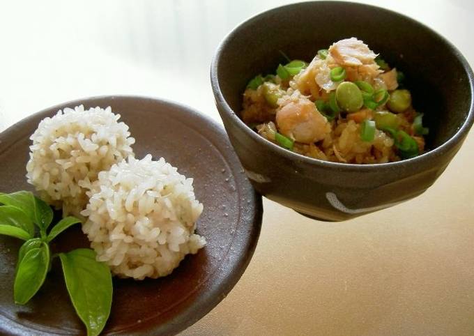 Shumai Dumplings and Okowa Rice in One Rice Cooker