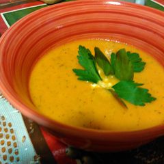 A picture of Fresh Carrot soup.