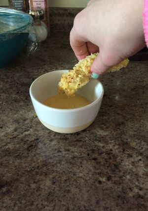 A picture of Honey Mustard Chicken Strips.