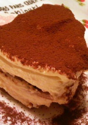 A picture of Easy Tiramisu.