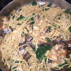 A picture of Shrimp Scampi.