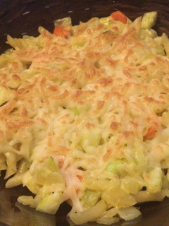 Una foto de Gratén de macarrones con verduras