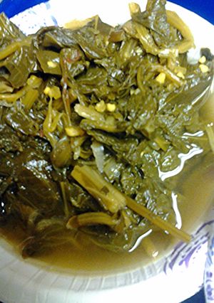 A picture of greens medollie.