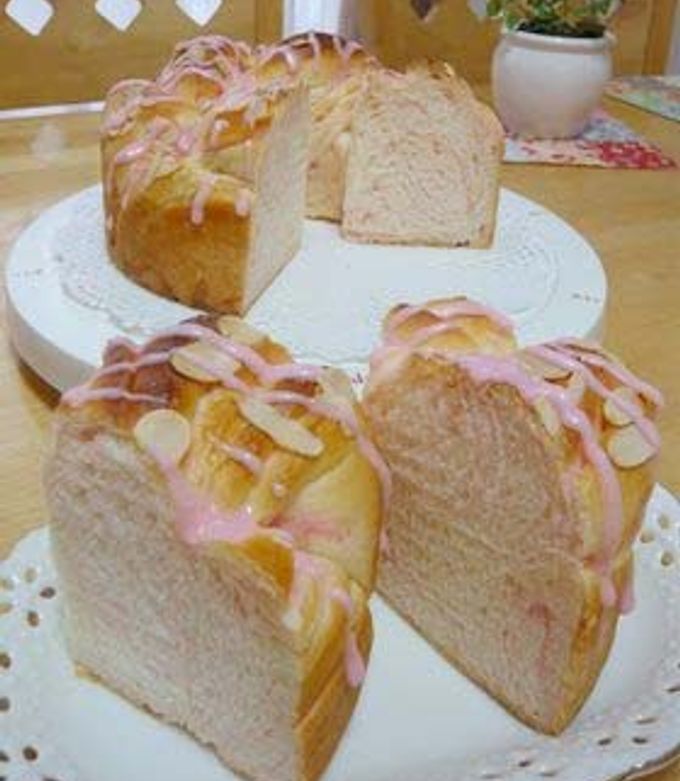 A picture of Strawberry Dough for Cute Strawberry Milk Bread.
