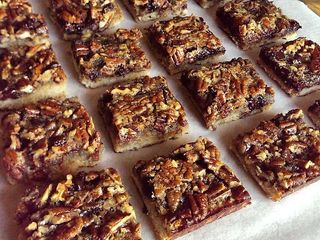 Chocolate Pecan Pie Squares!