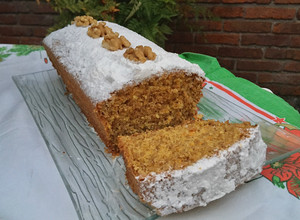 Una foto de CARROT CAKE INTEGRAL (BUDÍN DE ZANAHORIA) 🥕