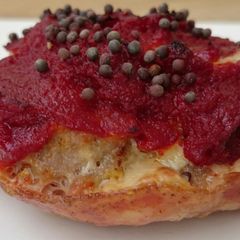 A picture of Cheesy Tomato Mustard Ham Burger.