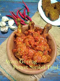 Foto resep Ayam goreng penyet sambel trasi
