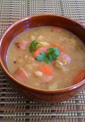 德式豌豆濃湯Erbsensuppe 的食譜成品照片