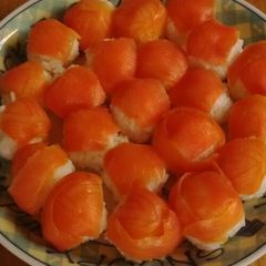 A picture of Smoked Salmon Temarizushi with Leftover Rice.