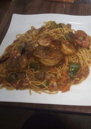 A picture of Prawn Spagetti.