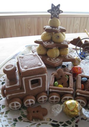 A picture of Christmas Cookie Decoration '08.