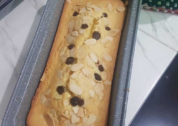 Bolu Kismis Almond Simple Lembut MPASI