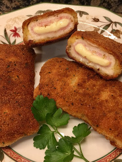 Una foto de Pechugas de pollo cordon bleu