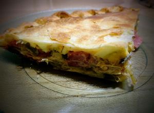 Una foto de Tarta de salchichas para chuparse los dedos... 👩‍🍳😋🤌