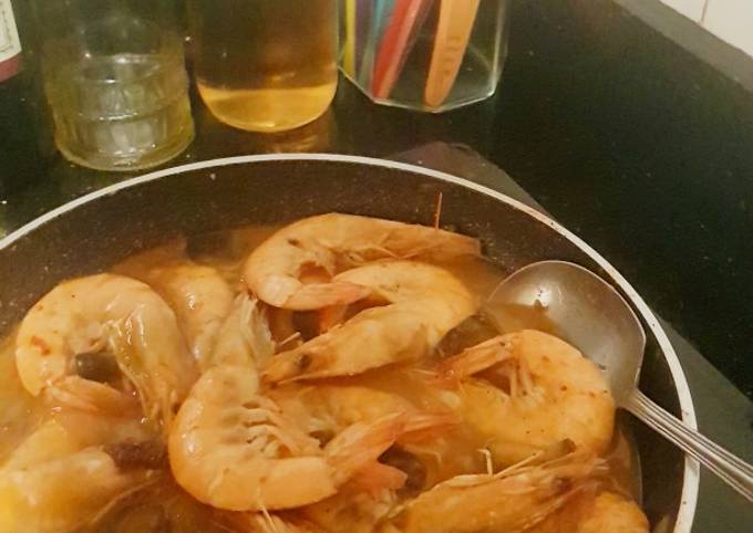 Paprika shrimps in coconut milk/cream sauce