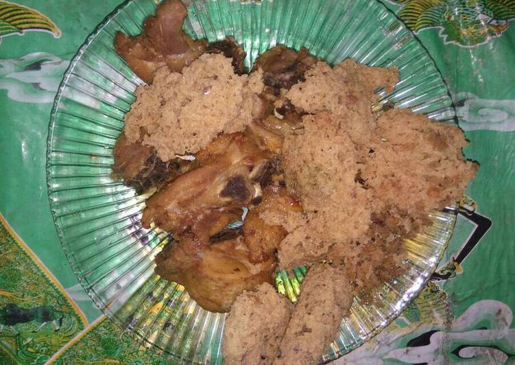 Ayam kremes