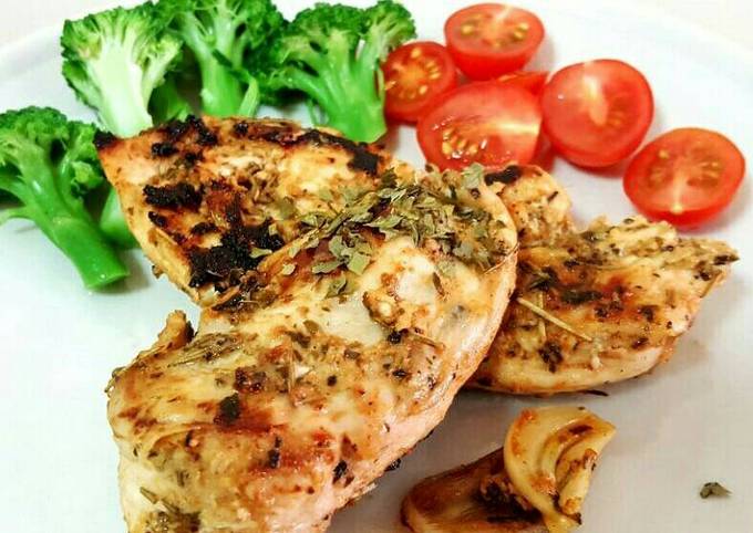 Recipe of Ultimate Rosemary garlic Chicken Breast