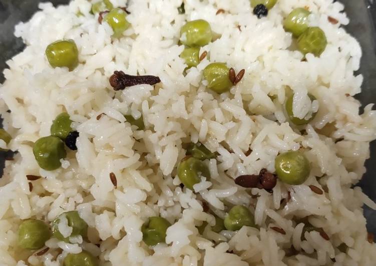Easiest Way to Make Any-night-of-the-week Matar Pulao (Peas Pulao)