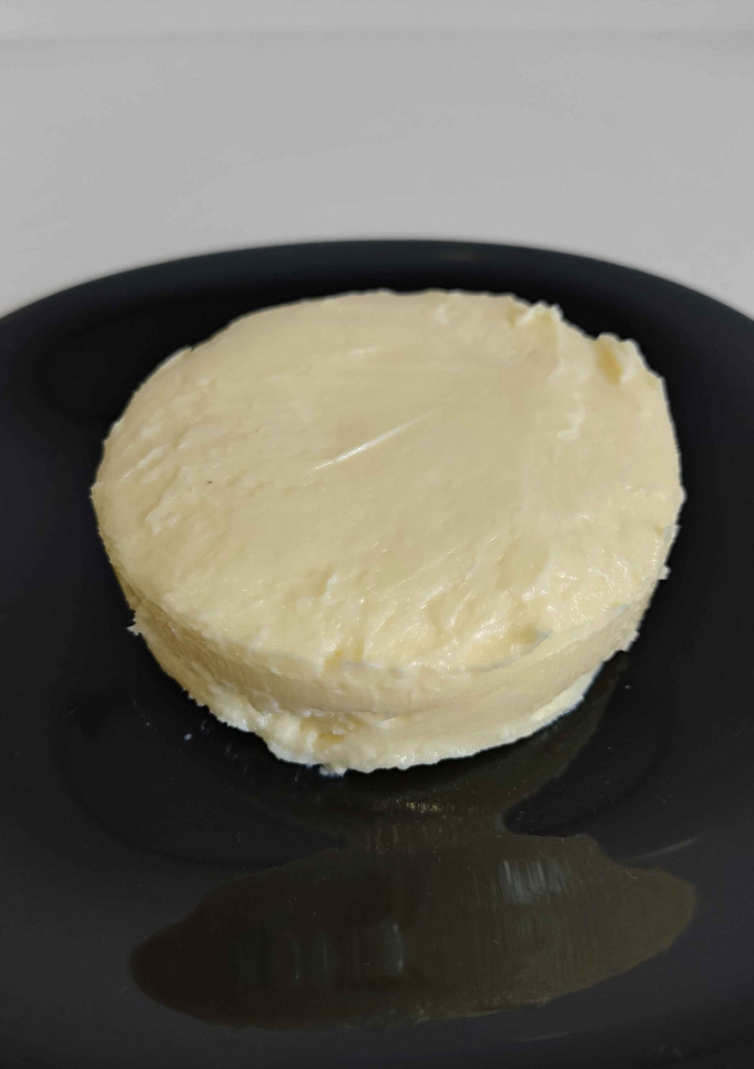 Una foto de Mantequilla (manteca) casera con 1 ingrediente
