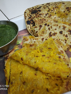 मूली के पराठे (Mooli ke parathe recipe in Hindi) रेसिपी मुख्य फोटो