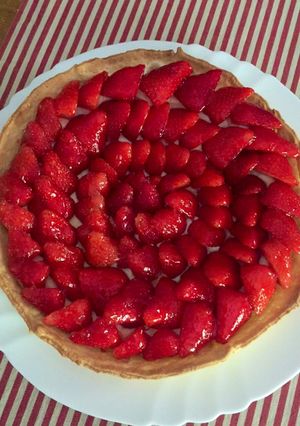 Une photo de Tarte aux fraises 🍓 crème pâtissière au mascarpone