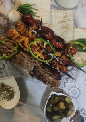 عکسی از دستور جوجه کباب قبضه ای