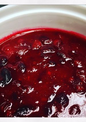 A picture of Cranberry Orange Sauce.